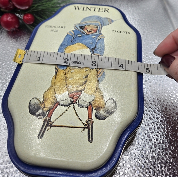 "5/$25" Vintage Good Housekeeping 1926 Winter Christmas Holiday Metal Tin Decor - Picture 8 of 9